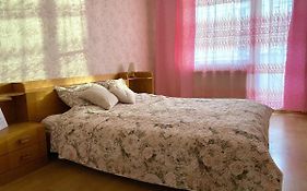 Spacious 3-Room Apartment & Parking